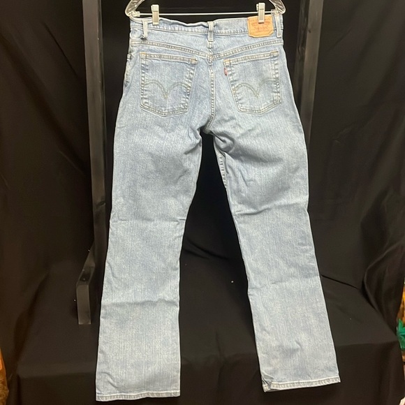 Levi’s- 550 relaxed bootcut Jeans - Picture 1 of 7